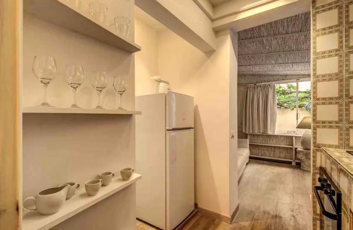 Crispi Little 2 Apartment Rome